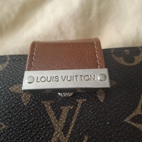 Louis Vuitton Black and Brown Monogram Clutch - Picture 3 of 4